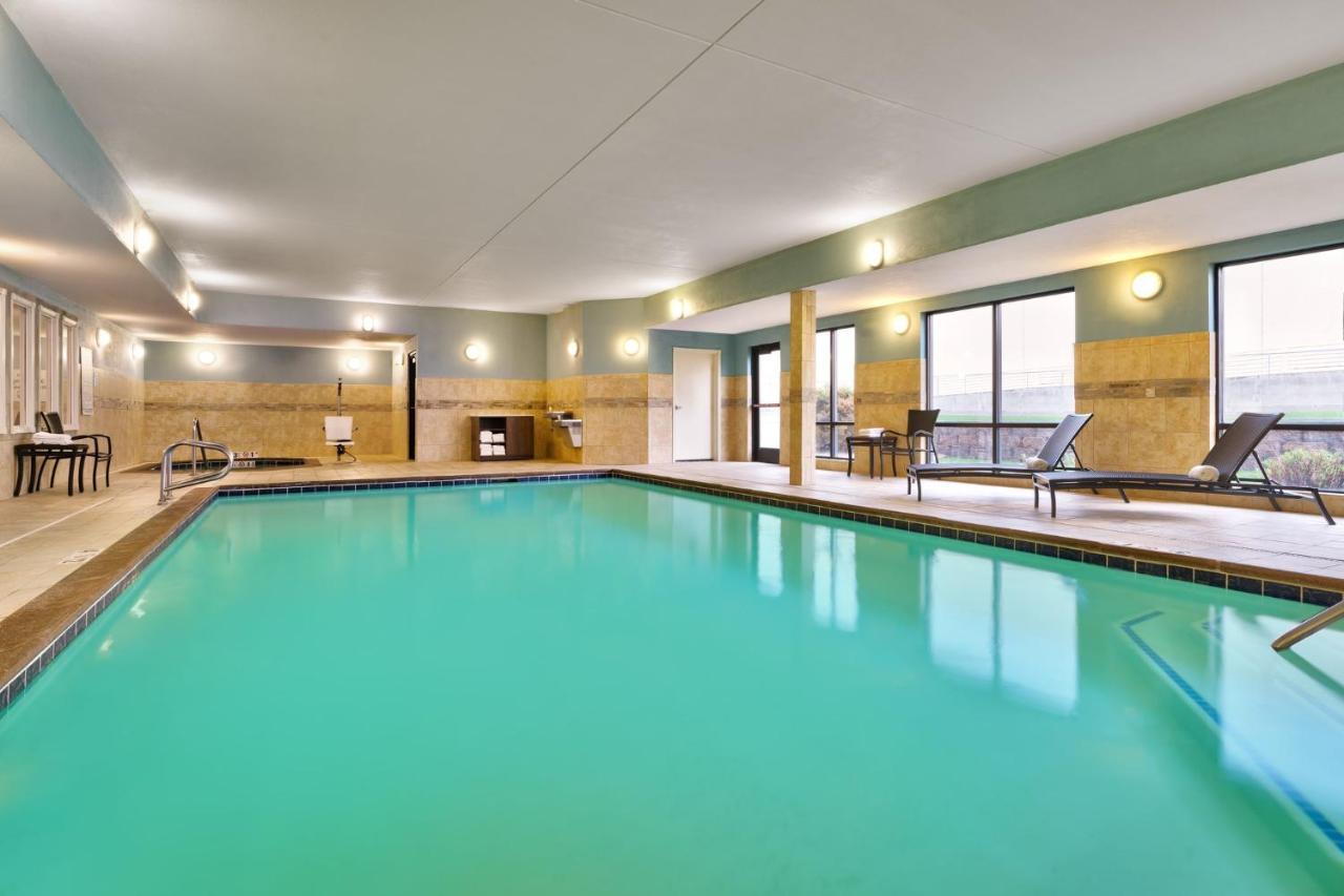 Holiday Inn Express And Suites Helena By Ihg Exterior foto