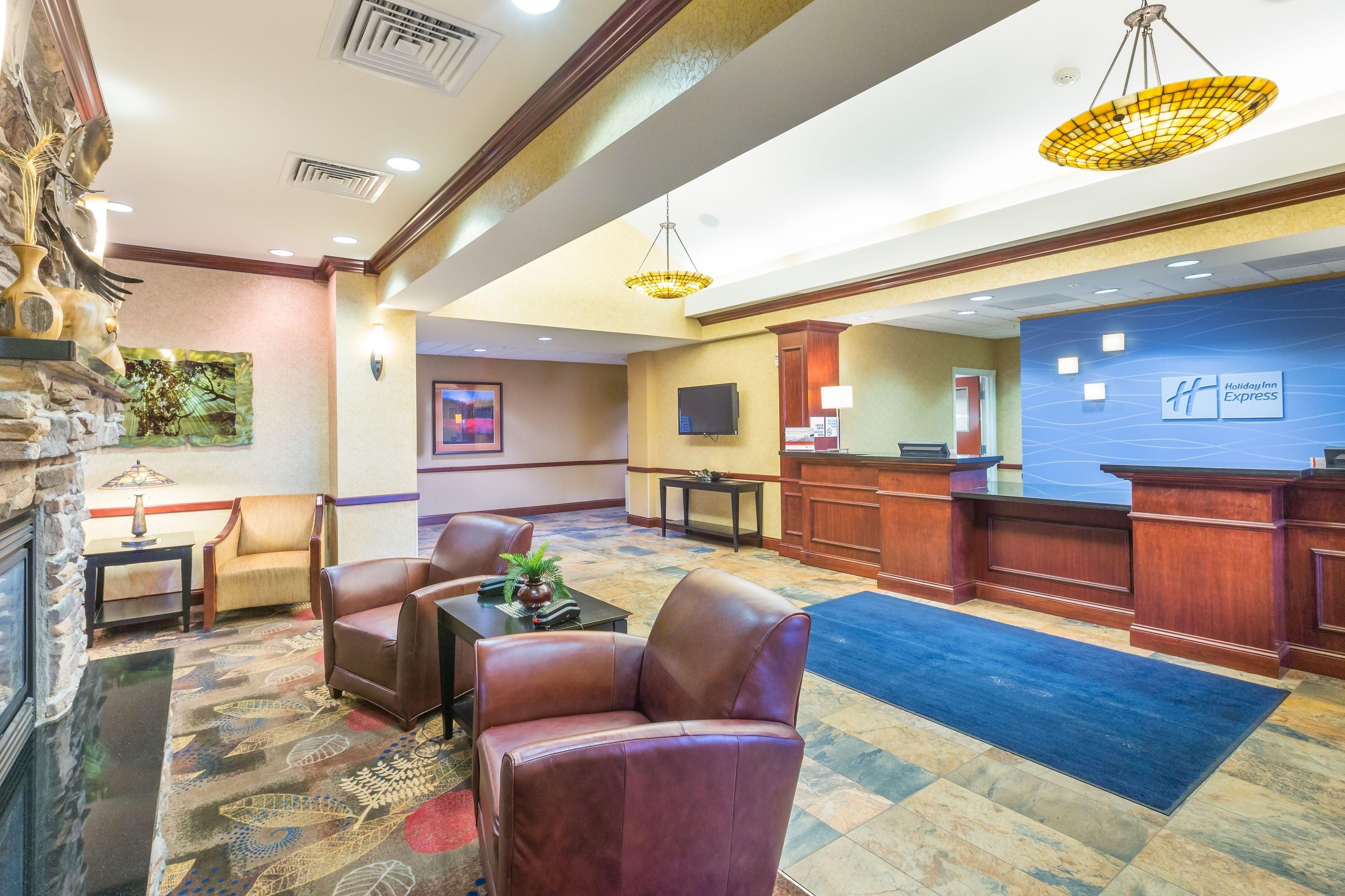 Holiday Inn Express And Suites Helena By Ihg Exterior foto